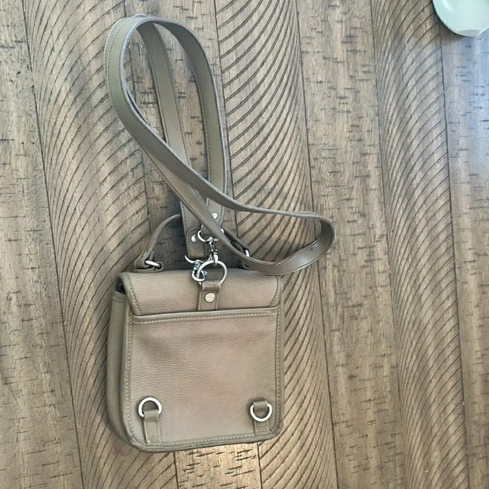 Espirit Vegan Imprinted Leather Look Crossbody and Easy Snap Convenience! ✈️ 🌆